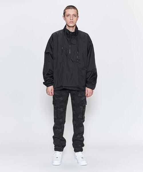 STAMPD(スタンプド)の「<STAMPD> CAMO P/O JKT/ブルゾン(その他アウター・メンズ・ブラック・L/M)」の2枚目の写真
