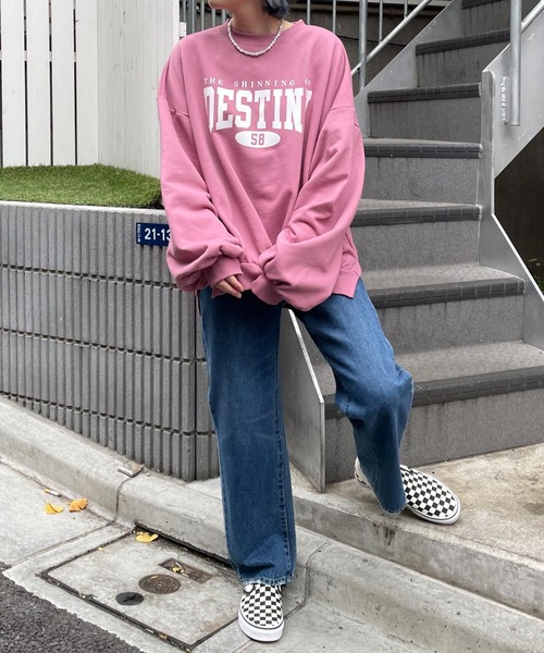WEGO(ウィゴー)の「WEGO/バルーンシルエットロゴスウェット(スウェット・レディース・ホワイト/ブラック/サックスブルー/ピンク/オートミール・FREE)」の9枚目の写真