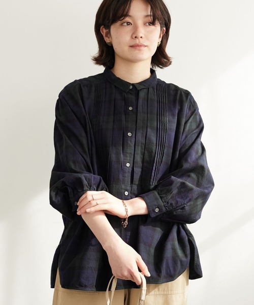 CRAFT STANDARD BOUTIQUE(クラフトスタンダードブティック)の「ピンタックシャツ *(シャツ/ブラウス・レディース・チャコールグレー/アイボリー/グリーン系その他/チェック/ブルー系その他4・FREE)」の4枚目の写真
