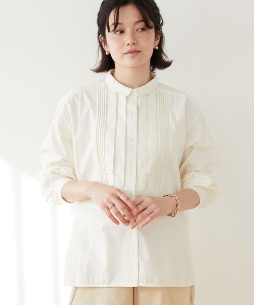 CRAFT STANDARD BOUTIQUE(クラフトスタンダードブティック)の「ピンタックシャツ *(シャツ/ブラウス・レディース・チャコールグレー/アイボリー/グリーン系その他/チェック/ブルー系その他4・FREE)」の2枚目の写真