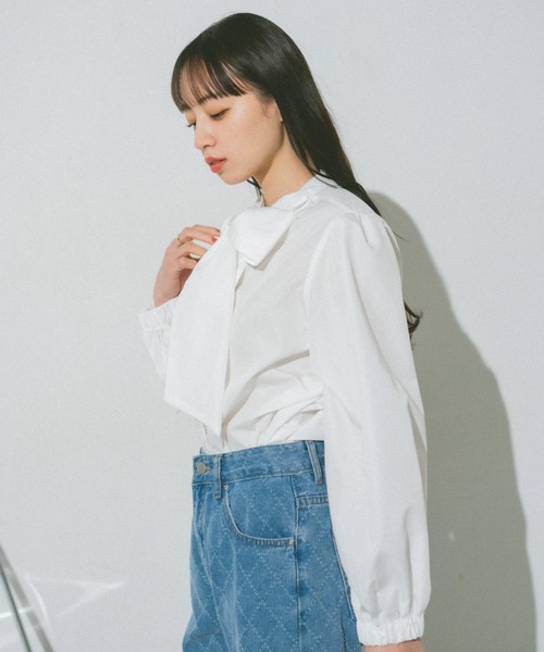 VANNIE U（ヴァニーユー）の「ダブルボウタイブラウス/前後2WAY着用可能/ボウタイアレンジでマルチWAYに（シャツ/ブラウス・レディース・ホワイト/ブルー/チェック・FREE）」の14枚目の写真