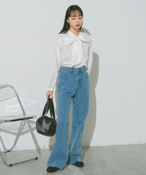 VANNIE U（ヴァニーユー）の「ダブルボウタイブラウス/前後2WAY着用可能/ボウタイアレンジでマルチWAYに（シャツ/ブラウス・レディース・ホワイト/ブルー/チェック・FREE）」の12枚目の写真