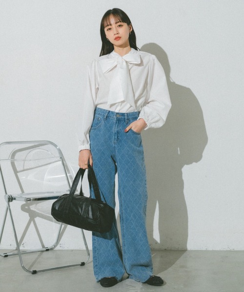 VANNIE U（ヴァニーユー）の「ダブルボウタイブラウス/前後2WAY着用可能/ボウタイアレンジでマルチWAYに（シャツ/ブラウス・レディース・ホワイト/ブルー/チェック・FREE）」の5枚目の写真