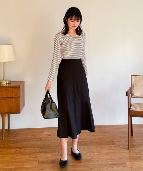 EPIMI E'PIMMY(エピミエピミー)の「アソートボートネックプルオーバー(Tシャツ/カットソー・レディース・ブラック/オフホワイト/ホワイト×ブラック・MEDIUM)」の17枚目の写真