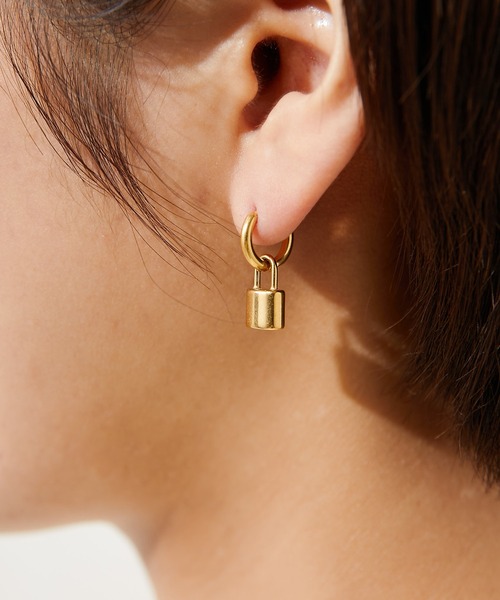 ear PAPILLONNER（イアパピヨネ）の「ステンレスパドロックピアス（ピアス（両耳用）・レディース・シルバー/ゴールド・FREE）」の11枚目の写真