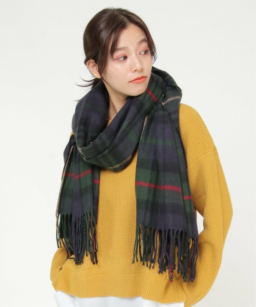 ikka(イッカ)の「大伴チェックストール(マフラー・レディース・グリーン/ベージュ/レッド/ミント/ネイビー/ブラウン・FREE)」の4枚目の写真