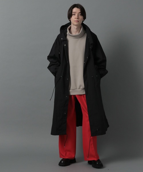 HARE（ハレ）の「ボリュームネックタートルプルオーバー(HARE)（スウェット・メンズ・ブラック/ベージュ/ブルー・SMALL/MEDIUM）」の5枚目の写真