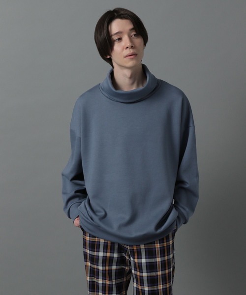 HARE（ハレ）の「ボリュームネックタートルプルオーバー(HARE)（スウェット・メンズ・ブラック/ベージュ/ブルー・SMALL/MEDIUM）」の6枚目の写真