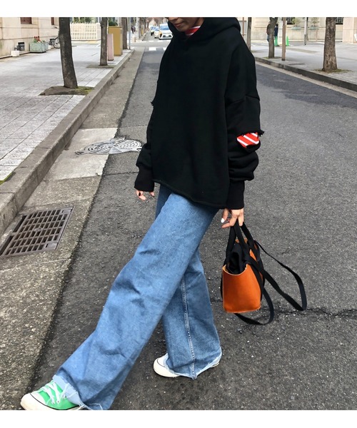 ulu（ウル）の「Original Arm cut sweat hoodie（スウェット・レディース・ブルー/ブラック・FREE）」の6枚目の写真