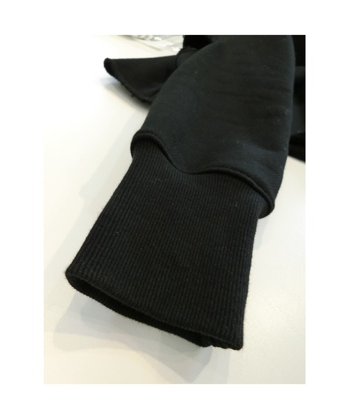 ulu（ウル）の「Original Arm cut sweat hoodie（スウェット・レディース・ブルー/ブラック・FREE）」の11枚目の写真