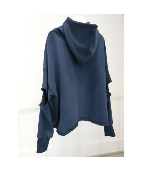 ulu（ウル）の「Original Arm cut sweat hoodie（スウェット・レディース・ブルー/ブラック・FREE）」の8枚目の写真