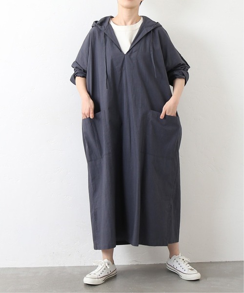 JOURNAL STANDARD LUXE（ジャーナルスタンダード　ラックス）の「ポプリン フードワンピース（ワンピース・レディース・グレー/イエロー・FREE）」の21枚目の写真