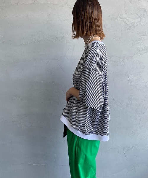 AMERICANA（アメリカーナ）の「[Americana×JEANS FACTORY/アメリカーナ×ジーンズファクトリー] 別注 ショート丈ワイドシルエット フロッキープリントTシャツ（Tシャツ/カットソー・レディース・ホワイト/ブラック/レッド・ONE SIZE）」の19枚目の写真