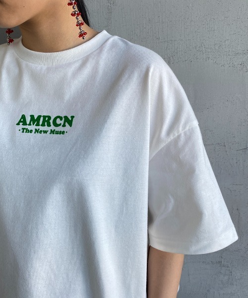 AMERICANA（アメリカーナ）の「[Americana×JEANS FACTORY/アメリカーナ×ジーンズファクトリー] 別注 ショート丈ワイドシルエット フロッキープリントTシャツ（Tシャツ/カットソー・レディース・ホワイト/ブラック/レッド・ONE SIZE）」の15枚目の写真
