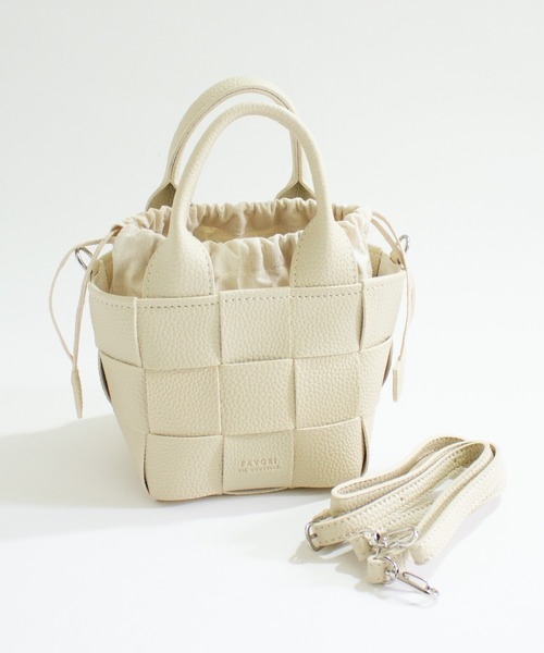 ALL ORDINARIES(オールオーディナリーズ)の「【favori(ファヴォリ)】メッシュ編み2WAYミニショルダー(ショルダーバッグ・レディース・ブラック/ライトグリーン/モカ/アイボリー・FREE)」の7枚目の写真