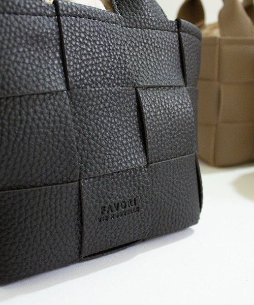 ALL ORDINARIES(オールオーディナリーズ)の「【favori(ファヴォリ)】メッシュ編み2WAYミニショルダー(ショルダーバッグ・レディース・ブラック/ライトグリーン/モカ/アイボリー・FREE)」の10枚目の写真