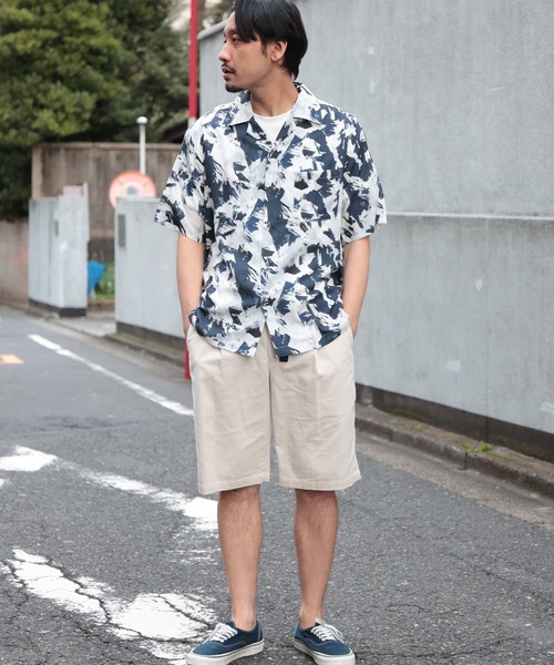 UNION STATION（ユニオンステーション）の「水彩柄総柄プリントオープンカラー半袖シャツ（シャツ/ブラウス・メンズ・ブルー系その他/ブラック系その他/ブラウン系その他・M/LL/L）」の4枚目の写真