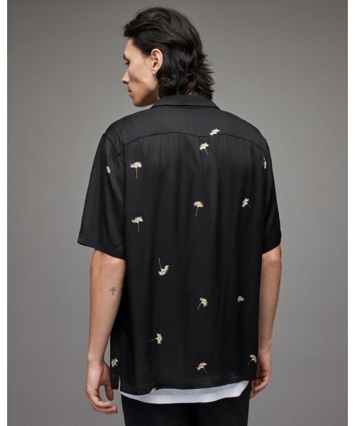 ALLSAINTS(オールセインツ)の「DAISY FLORAL SHIRT | DAISY FLORAL シャツ(シャツ/ブラウス・メンズ・ブラック・S/M/L/XS)」の10枚目の写真