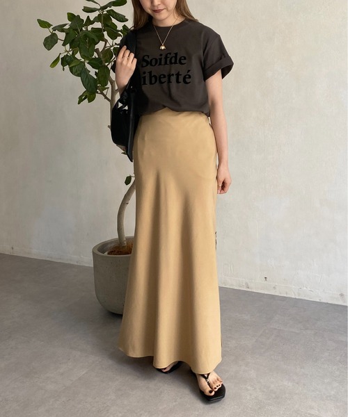 CAPRICIEUX LE'MAGE（カプリシューレマージュ）の「＜新色追加 / ネイビー・ピンク＞liberte' Tシャツ（Tシャツ/カットソー・レディース・チャコールグレー/グリーン/オレンジ/ネイビー/ピンク・FREE）」の16枚目の写真