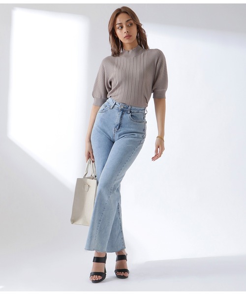 LATINA（ラティーナ）の「ショート丈ランダムリブドルマンスリーブトップスセーター（Tシャツ/カットソー・レディース・グリーン/ブラック/ベージュ・FREE）」の11枚目の写真