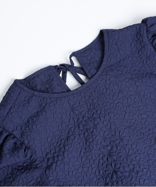 AMELY(エミリー)の「バッグリボンセットアップ(セットアップ・レディース・ホワイト/ネイビー/ブラック・M/L)」の4枚目の写真