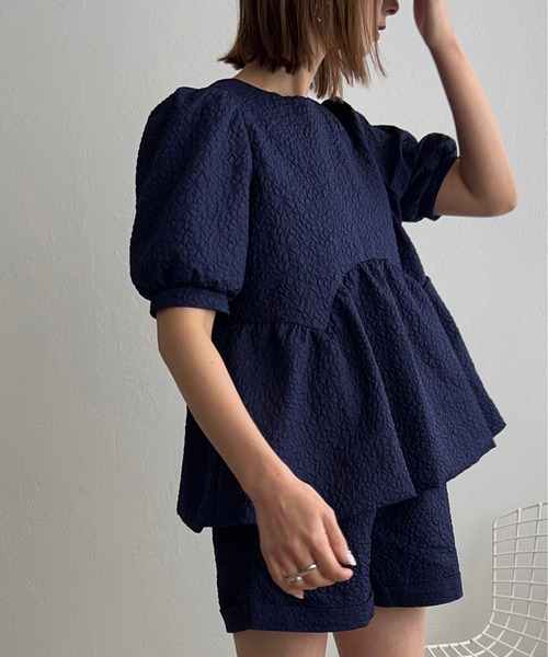 AMELY(エミリー)の「バッグリボンセットアップ(セットアップ・レディース・ホワイト/ネイビー/ブラック・M/L)」の21枚目の写真