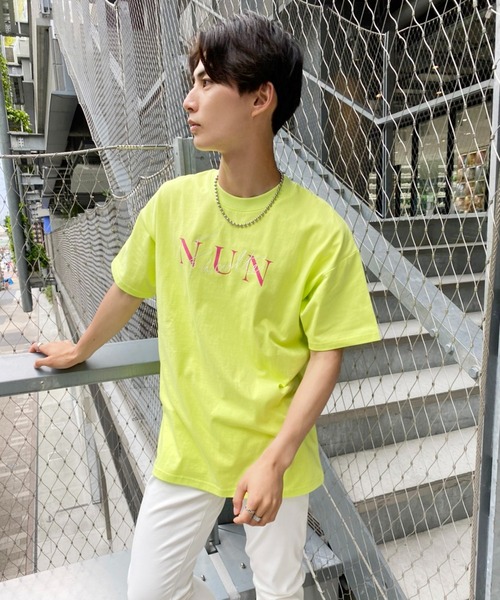 NUN(エヌユーエヌ)の「NUN アソートデザインTシャツ(Tシャツ/カットソー・レディース・オフホワイト/ブラック/イエロー・SMALL/LARGE)」の12枚目の写真