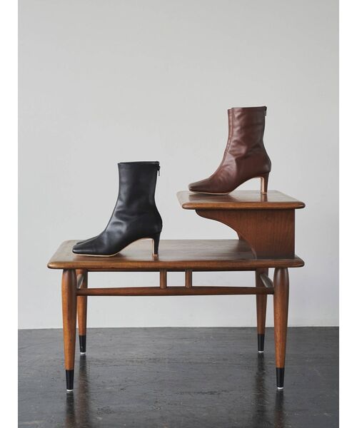 ELENDEEK（エレンディーク）の「ショートレザーブーツ（ブーツ・レディース・ブラック/ブラウン・37/38）」の3枚目の写真