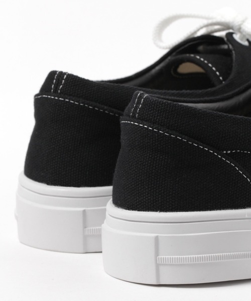 BAYFLOW(ベイフロー)の「キャンバスローカットスニーカー(スニーカー・メンズ・ブラック/ベージュ/グリーン・SMALL/MEDIUM)」の12枚目の写真