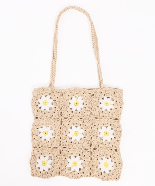 WC(ダブル シー)の「フラワーニットミニトート(トートバッグ・レディース・アイボリー・FREE)」の4枚目の写真