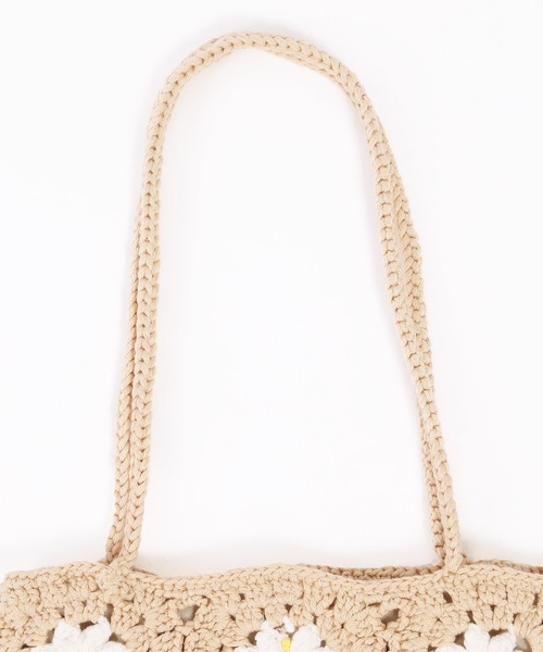 WC(ダブル シー)の「フラワーニットミニトート(トートバッグ・レディース・アイボリー・FREE)」の14枚目の写真