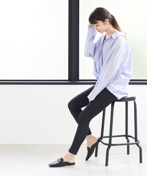 menue（メヌエ）の「ビット付きスクエアトゥローファーミュール（ローファー・レディース・ブラック系その他/アイボリー/キャメル/ブラック/グレイッシュベージュ/ダークブラウン・M/XS/3L/L/S/LL）」の19枚目の写真