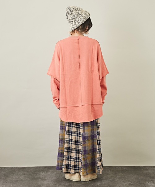 CUBE SUGAR（キューブシュガー）の「WEB限定無地スウェットレイヤード風長袖チュニック（チュニック・レディース・サックスブルー/ナチュラル/チャコールグレー/ピンク・M）」の13枚目の写真