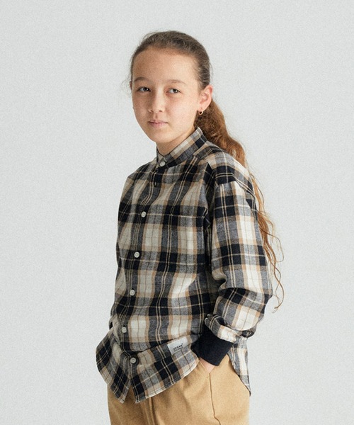 GENERATOR（ジェネレーター）の「GENERATOR/ジェネレーター バンドカラーシャツ（シャツ/ブラウス・キッズ・ブラウン系その他2/ベージュ系その他6/ブルー系その他5/ブラック・M/L/XL）」の4枚目の写真