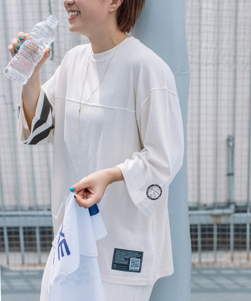 B.C STOCK(ベーセーストック)の「【3x3.EXE】 フットボールTシャツ(Tシャツ/カットソー・メンズ・ホワイト系その他/ネイビー・LARGE/MEDIUM)」の7枚目の写真