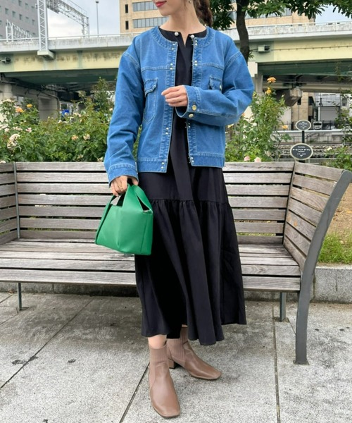 Chez toi（シェトワ）の「ゴールドフックノーカラーGジャン（デニムジャケット・レディース・カーキ/インディゴブルー/ブルー/アイボリー・FREE）」の18枚目の写真