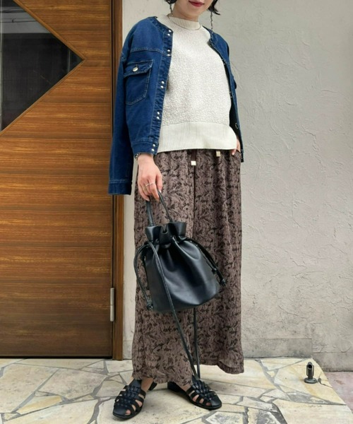 Chez toi（シェトワ）の「ゴールドフックノーカラーGジャン（デニムジャケット・レディース・カーキ/インディゴブルー/ブルー/アイボリー・FREE）」の14枚目の写真