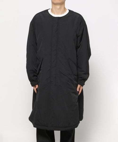 LOWRYS FARM（ローリーズファーム）の「エアサーマルノーカラーコート　344478（ノーカラーコート・メンズ・ブラック/カーキ・MEDIUM/LARGE）」の15枚目の写真