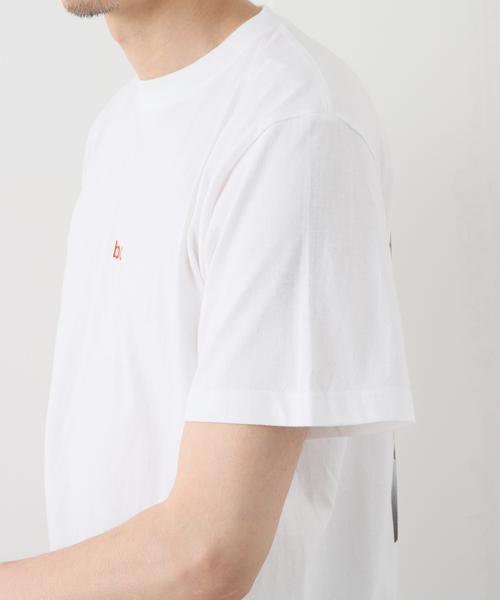 JOURNAL STANDARD（ジャーナルスタンダード）の「COLIN SUSSINGHAM boys Tee（Tシャツ/カットソー・メンズ・ホワイト・MEDIUM/LARGE/X-LARGE）」の9枚目の写真