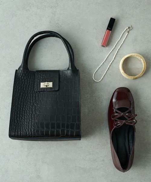 TIDEWAY(タイドウェイ)の「【TIDEWAY】ビンテージメタルツイストミニトートバッグ MOSS METAL TWIST TOTE / T2695(トートバッグ・レディース・ワインレッド/グリーン/ブラック/ブラック系その他2・FREE)」の2枚目の写真