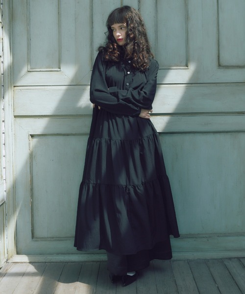 ラウンドカラーティアードワンピース（ワンピース）｜manana suerte