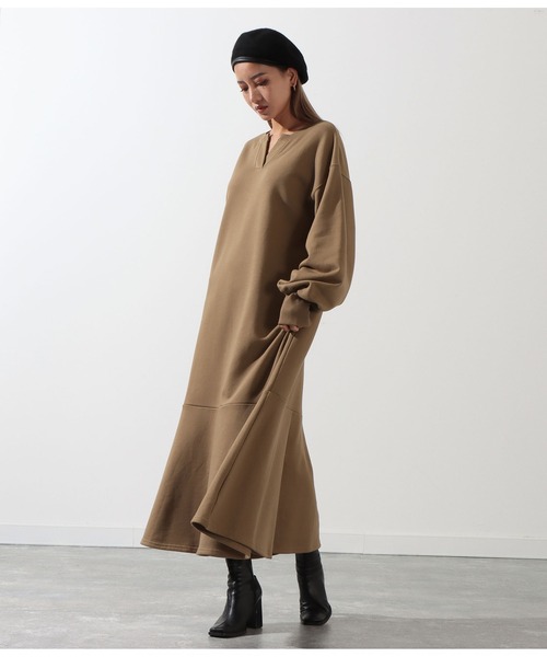 Settimissimo（セッティミッシモ）の「裏毛2WAYペプラムロングワンピース（ワンピース・レディース・ライトグレー/ブラック/モカ・FREE）」の11枚目の写真