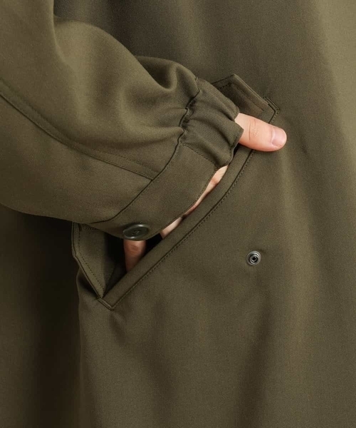 a.v.v(アーヴェヴェ)の「ワイドシルエットスタンドモッズコート(モッズコート・メンズ・グリーン・46/48)」の7枚目の写真