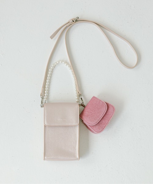 OLIVE des OLIVE（オリーブデオリーブ）の「モバイルショルダー（ショルダーバッグ・レディース・ピンク/ブラック/グレイッシュベージュ・FREE）」の3枚目の写真