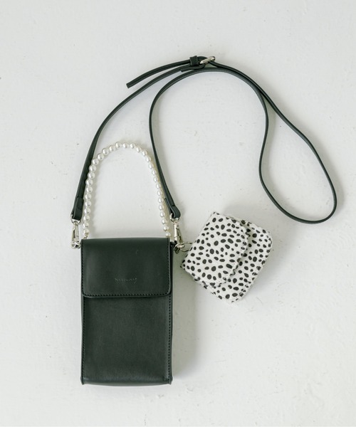 OLIVE des OLIVE（オリーブデオリーブ）の「モバイルショルダー（ショルダーバッグ・レディース・ピンク/ブラック/グレイッシュベージュ・FREE）」の12枚目の写真