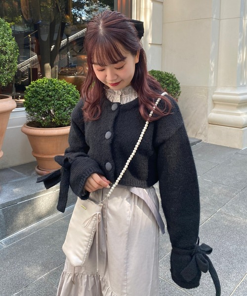 one after another NICE CLAUP(ワンアフターアナザーナイスクラップ)の「【スタッフ考案企画】パールストラップサテンポシェット(ショルダーバッグ・レディース・ピンク/アイボリー/ワインレッド/モカ・FREE)」の18枚目の写真