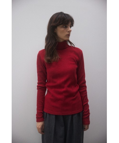 BLACK BY MOUSSY(ブラックバイマウジー)の「manyway turtle neck tops(メニーウェイタートルネックトップス)(ニット/セーター・レディース・レッド/ブラック/ベージュ・FREE)」の13枚目の写真