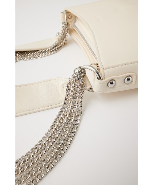 MOUSSY（マウジー）の「TWIN CHAIN F/LEATHER バッグ（ショルダーバッグ・レディース・ブラック/オフホワイト・FREE）」の15枚目の写真