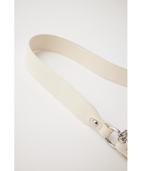 MOUSSY（マウジー）の「TWIN CHAIN F/LEATHER バッグ（ショルダーバッグ・レディース・ブラック/オフホワイト・FREE）」の11枚目の写真