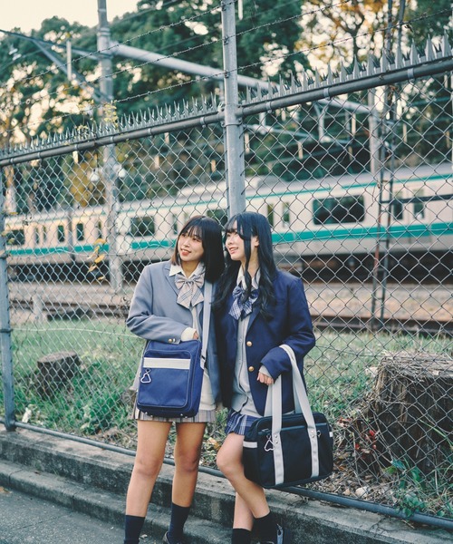 WEGO(ウィゴー)の「WEGO/スクールブレザー(テーラードジャケット・レディース・グレー/ネイビー・MEDIUM/LARGE)」の6枚目の写真